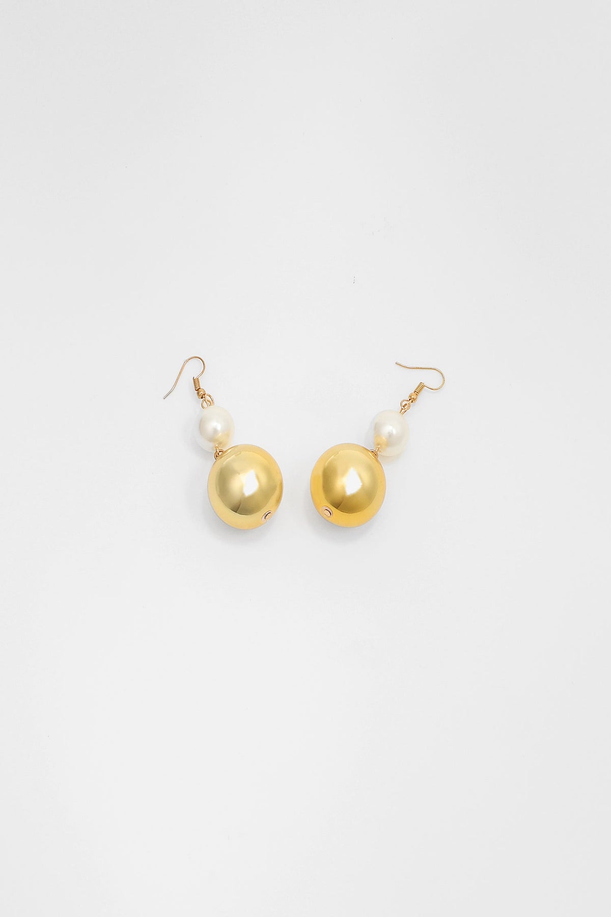 Faux Pearl Metal Ball Necklace & Earrings Set