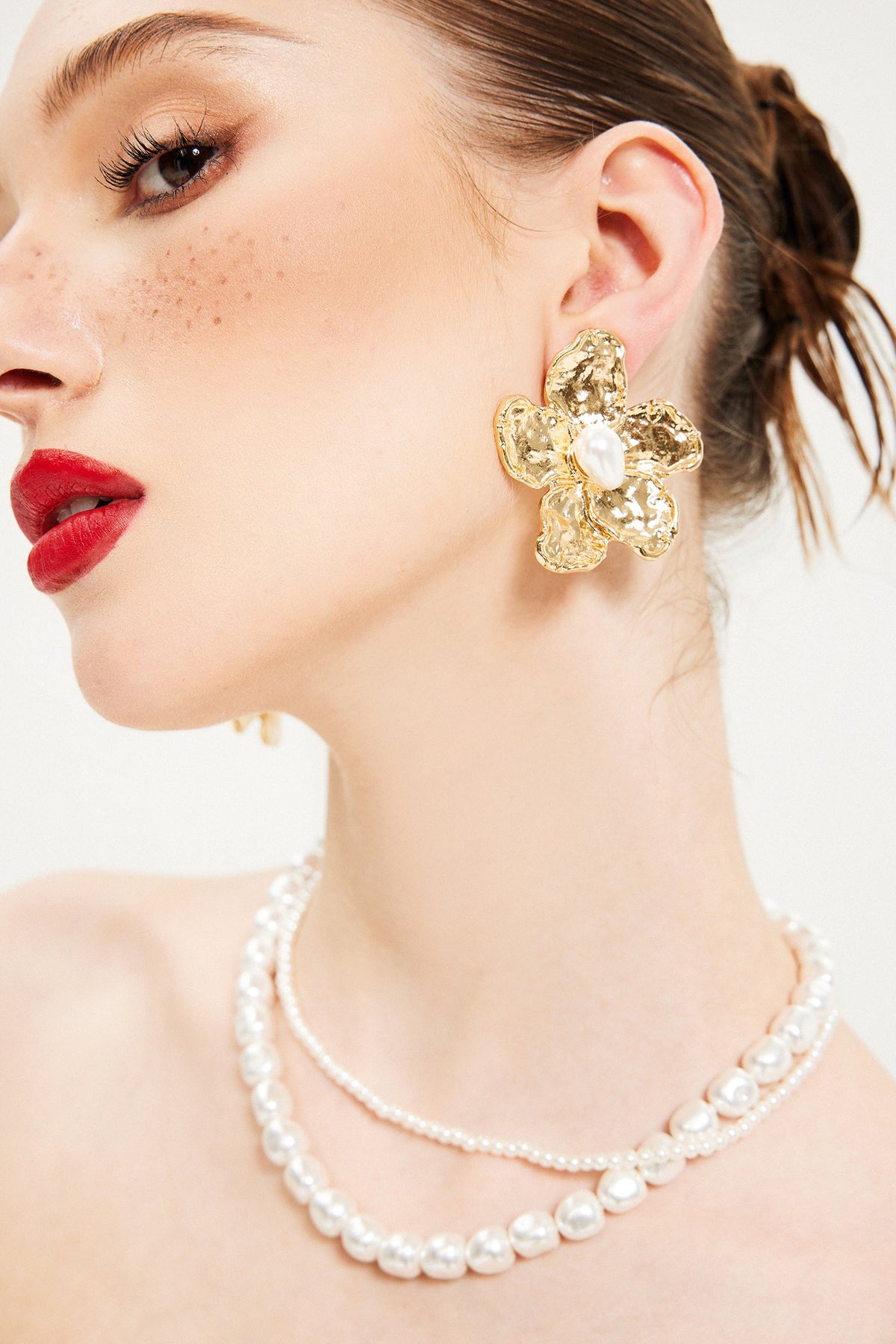 Floral Pattern Stud Earrings