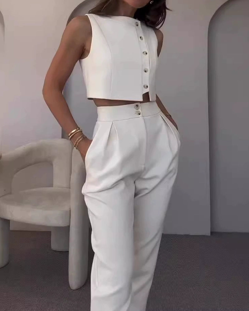 Elara White Stand Collar Sleeveless Vest & Pleated Cropped Pants Two-Piece Set